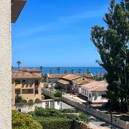 Penthouse Playa Mar / Atico Junto Al Mar トレモリノス